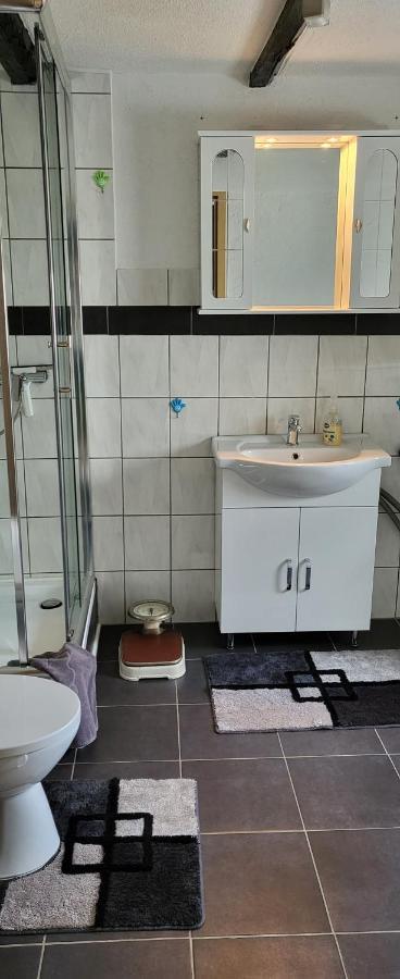Unterwegszuhause Lägenhet Solingen Exteriör bild